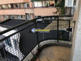 apartament-3-camere-decomandat-finisat-si-mobilat-de-vanzare-ultracentral-in-centru-10